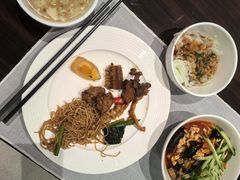 -郑州正方元国际酒店