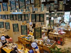 店内环境-猫的天空之城概念书店(杭州南宋御街店)