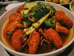 招牌十三香小龙虾-龙巢盱眙龙虾·牛蛙·烧烤宵夜(八卦岭店)