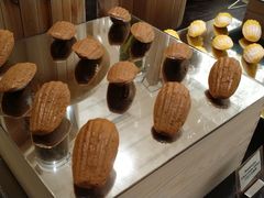 -圣丰索菲特·2 On 988 Café 自助餐厅