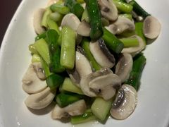 -楚山晓·湖北菜(武汉光谷K11店)