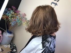 -茶发Salon·烫发染发理发