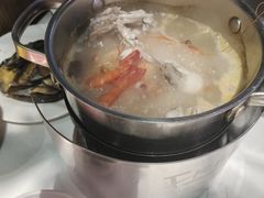 -领鲜活海鲜榴莲自助火锅(东门店)