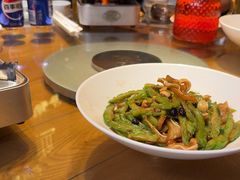 -黄泥岗·地道湖北菜(奥特莱斯店)