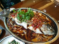 明炉跳水鱼-自游人·美食一楼·地道徽菜(三十年名店)