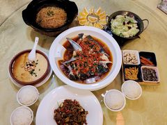 -西湘记大酒楼(珠峰大道翠湖苑店)