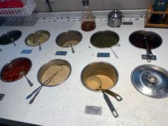 -龍歌自助小火锅(市南金茂湾店)