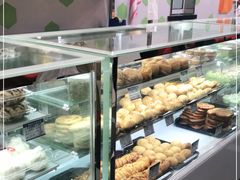 -白玉兰食品(中山公园龙之梦店)