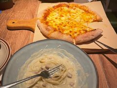 -玛格萝妮比萨屋(陆家浜路店)