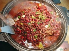 -吞鱼兽麻辣烤鱼(万达店)
