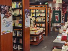 -西西弗书店&矢量咖啡(静安大悦城店)
