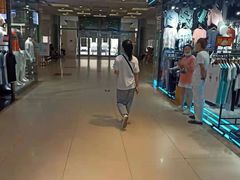 -百荣世贸商城