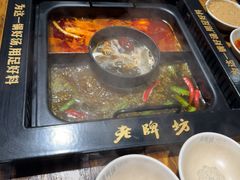 -老牌坊云南鱼豆花火锅(爱建店)