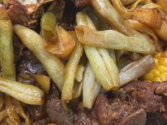 -内蒙焖面大盆骨餐馆(山大路店)