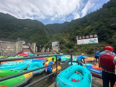 -龙井峡漂流