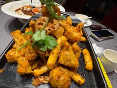 -荷塘秋月·本帮江浙菜(国权路店)