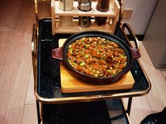 -品海楼·大连海胆锅贴馆(东港店)