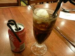 -玛格萝妮比萨屋(陆家浜路店)