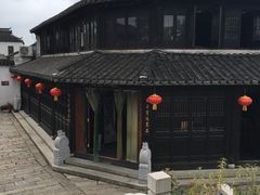 -张家港凤凰山景区恬庄古街
