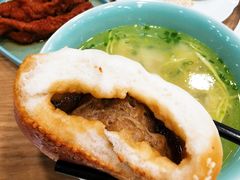 鲜肉生煎包-老苏州大客堂·苏帮菜·松鼠桂鱼·苏州传统小吃(观前街人民商场店)