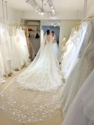 -Flora婚纱礼服定制租赁店