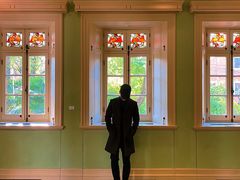 -Nathalie Djurberg与Hans Berg“牛皮纸包裹的月亮”-Prada荣宅当季展览