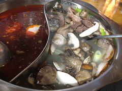汤锅牦牛肉-牛羊鲜汤锅(塔公镇菜市场店)