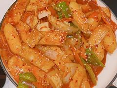 鱼饼炒年糕-博欧姆新派韩国料理·炸鸡(艾尚店)