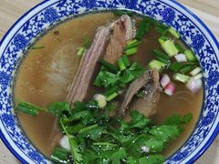 -丰登陕西水盆牛羊肉·泡馍
