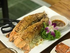 -两兄弟Song Pee Nong(2号店)