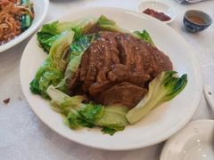 香芋焖扣肉-畔山酒店中餐厅