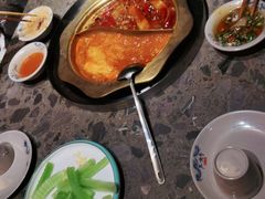 -小龙坎火锅(香港中路店)