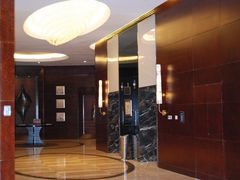 大堂-天津滨海圣光皇冠假日酒店