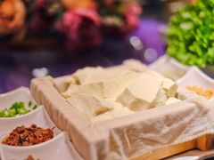 一块豆腐-95号酱骨·一块豆腐(展春园西路店)