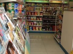 -全家便利店(宜山路站店)