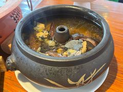 -菌自由丨野生菌火锅特色庭院餐厅(丽江古城店)