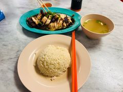 -伍秀泽海南鸡饭茶室
