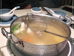 -左庭右院鲜牛肉火锅(浦江欢乐颂店)
