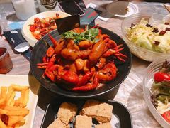 -巴厘龙虾·榜首油焖大虾(音乐学院·沿江酒馆店)