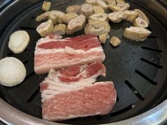 -韩香福烤肉庄园(荣成店)