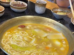 -顶顶汤火牛排火锅·经典铜锅涮肉