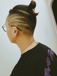 -Hair Co.一间沙龙