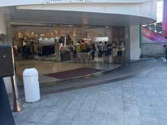 -广州壹马服装广场