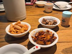 -爱碗亭·鲜炒湖南菜(壹城中心店)
