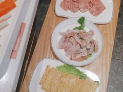 -三人行骨头王火锅(长寿店)