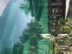 三亚亚龙湾华宇度假酒店(原三亚华宇皇冠假日酒)-三亚亚龙湾雅高美爵酒店