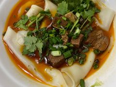 -八一路好吃街(雨田商务大厦店)