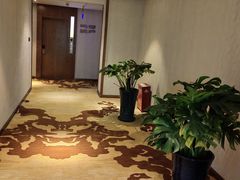 -缦咖电竞酒店(北京鸟巢红军营地铁站店)