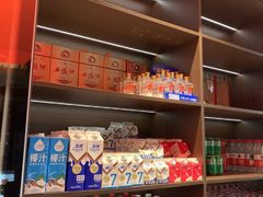 -阿瓦山寨·湘菜现炒·剁椒鱼头王(咸阳总店)