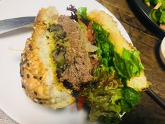 -HIGH FIVE哈福手工汉堡(桂林路店)